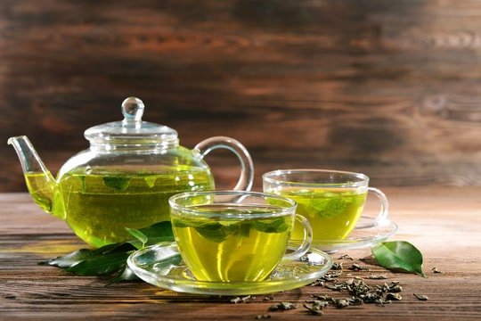 12 Amazing Benefits of green tea