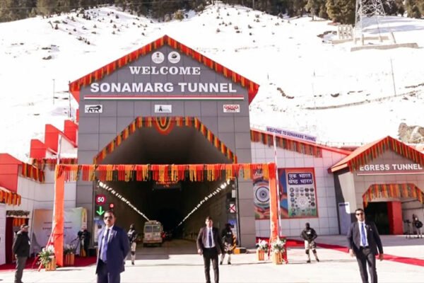 Z-Morh Tunnel in Sonamarg Becomes a Major Tourist Attraction: How It’s Boosting Tourism