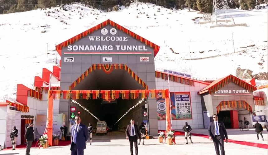 Z-Morh Tunnel in Sonamarg Becomes a Major Tourist Attraction: How It’s Boosting Tourism